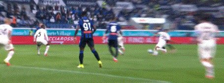 1633295119252010793.gif 1023.gif